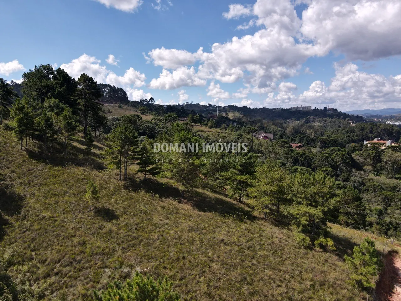 Plot for sale of 1,400 m² in Campos do Jordão, SP, Brazil