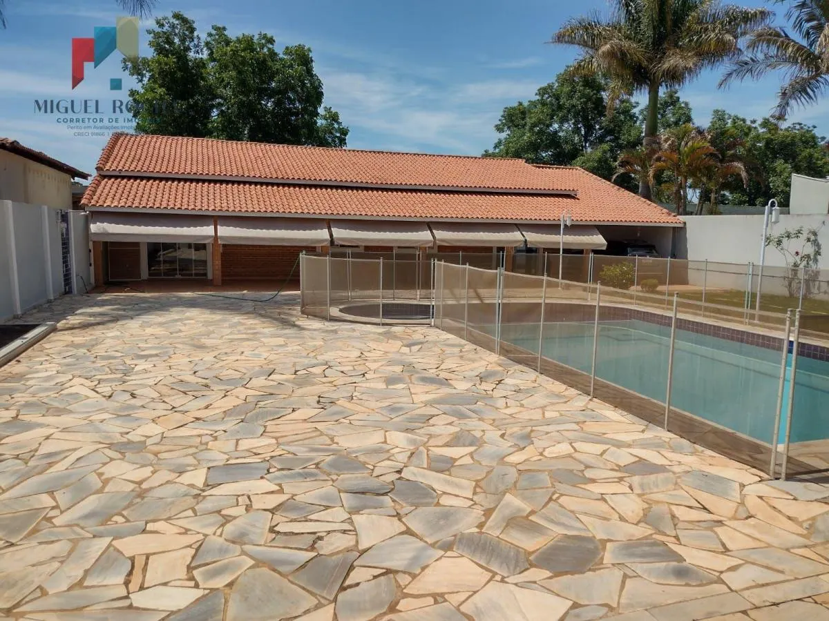 Fazenda à venda de 1.000 ha em Tatuí, SP, Brasil