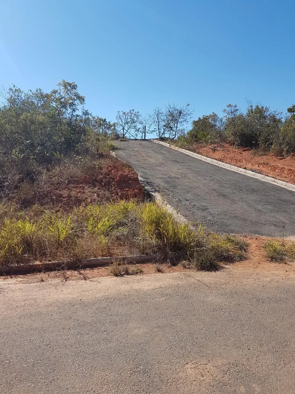 Terreno à venda de 344 m² em São Brás do Suaçuí, MG, Brasil