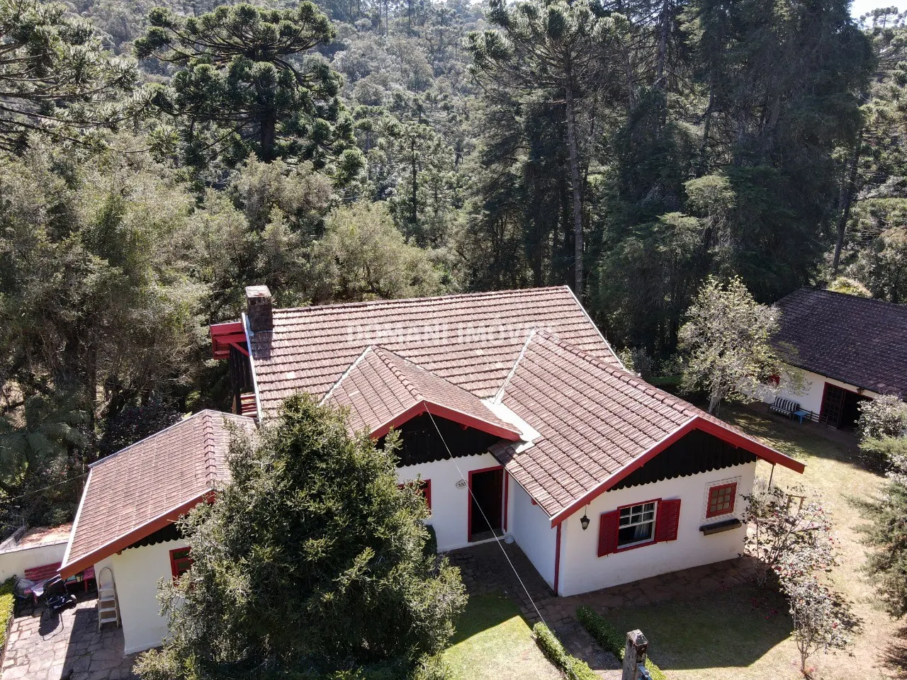 House for sale of 2 acres in Campos do Jordão, SP, Brazil