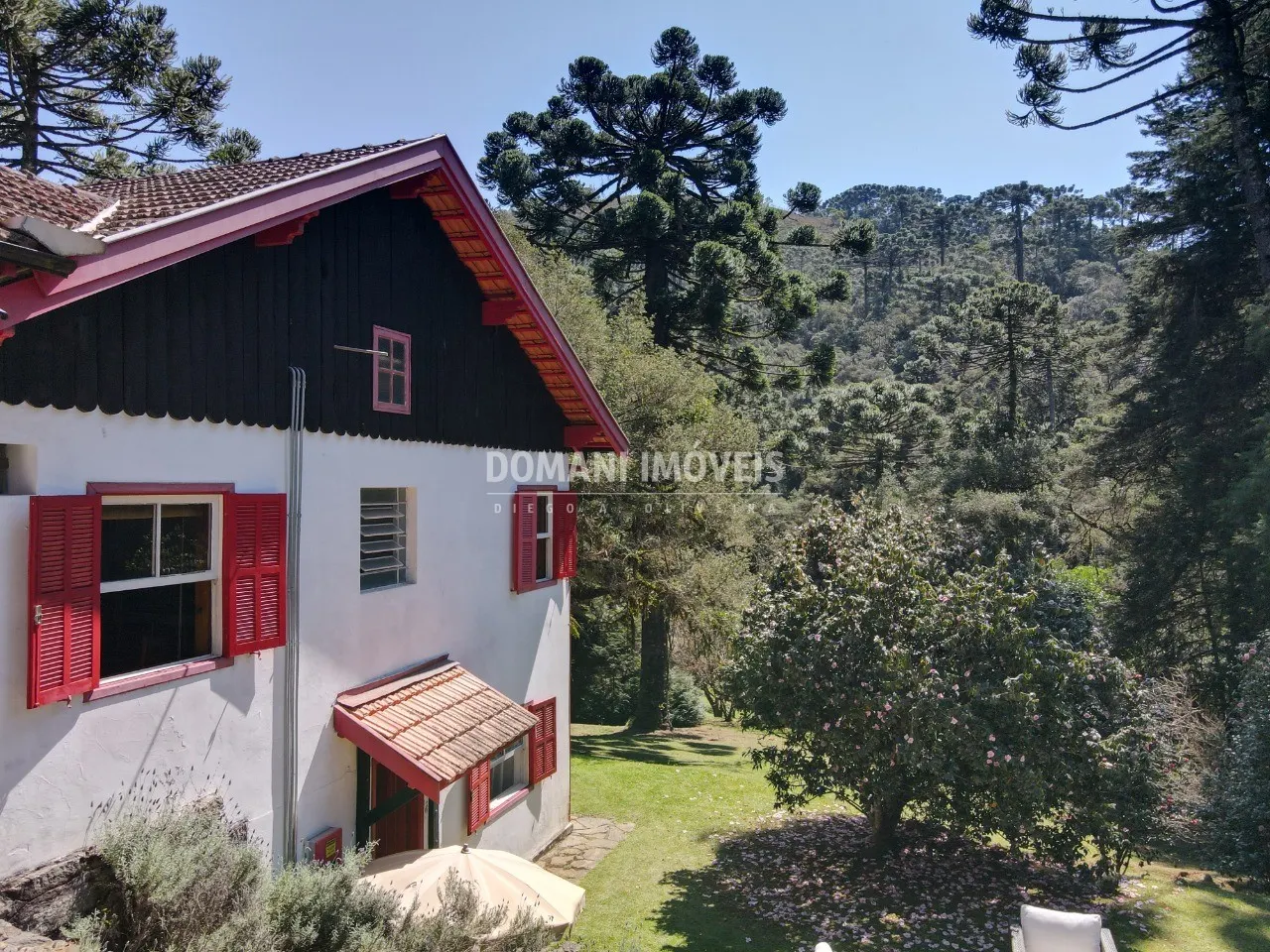House for sale of 2 acres in Campos do Jordão, SP, Brazil