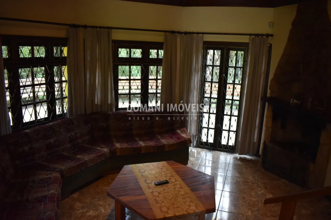 Casa à venda de 1.500 m² em Campos do Jordão, SP, Brasil