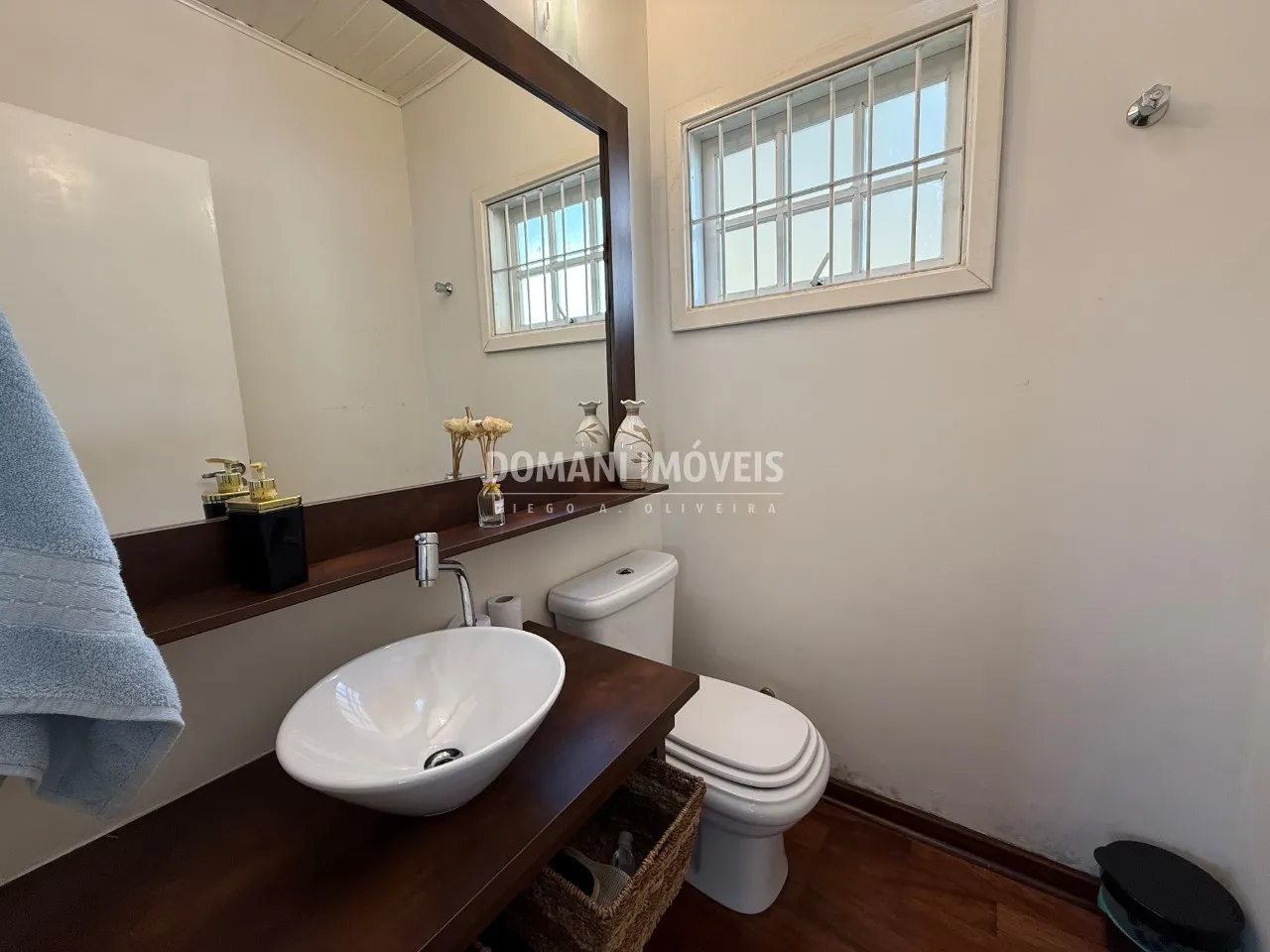 Casa à venda de 1.125 m² em Campos do Jordão, SP, Brasil