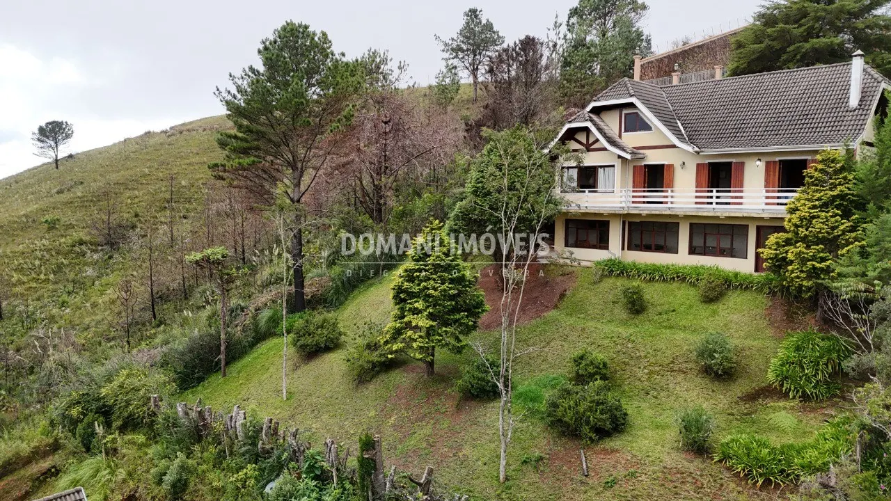Casa à venda de 1.020 m² em Campos do Jordão, SP, Brasil