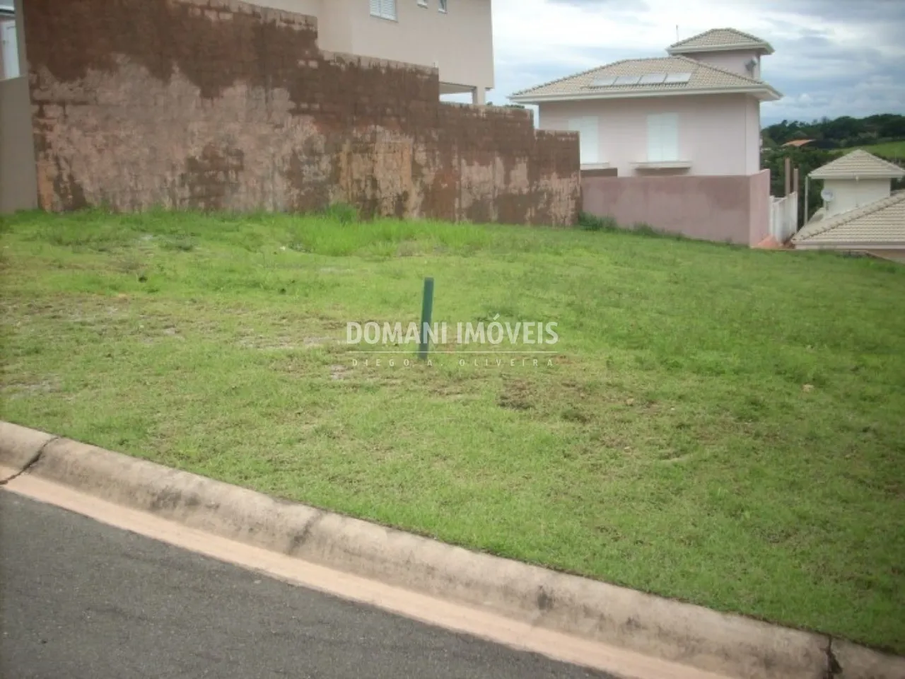 Plot for sale of 810 m² in Itatiba, SP, Brazil
