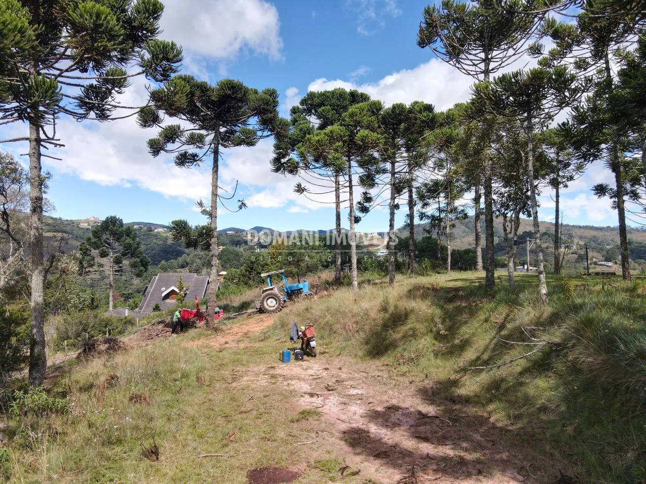 Plot for sale of 2,420 m² in Campos do Jordão, SP, Brazil