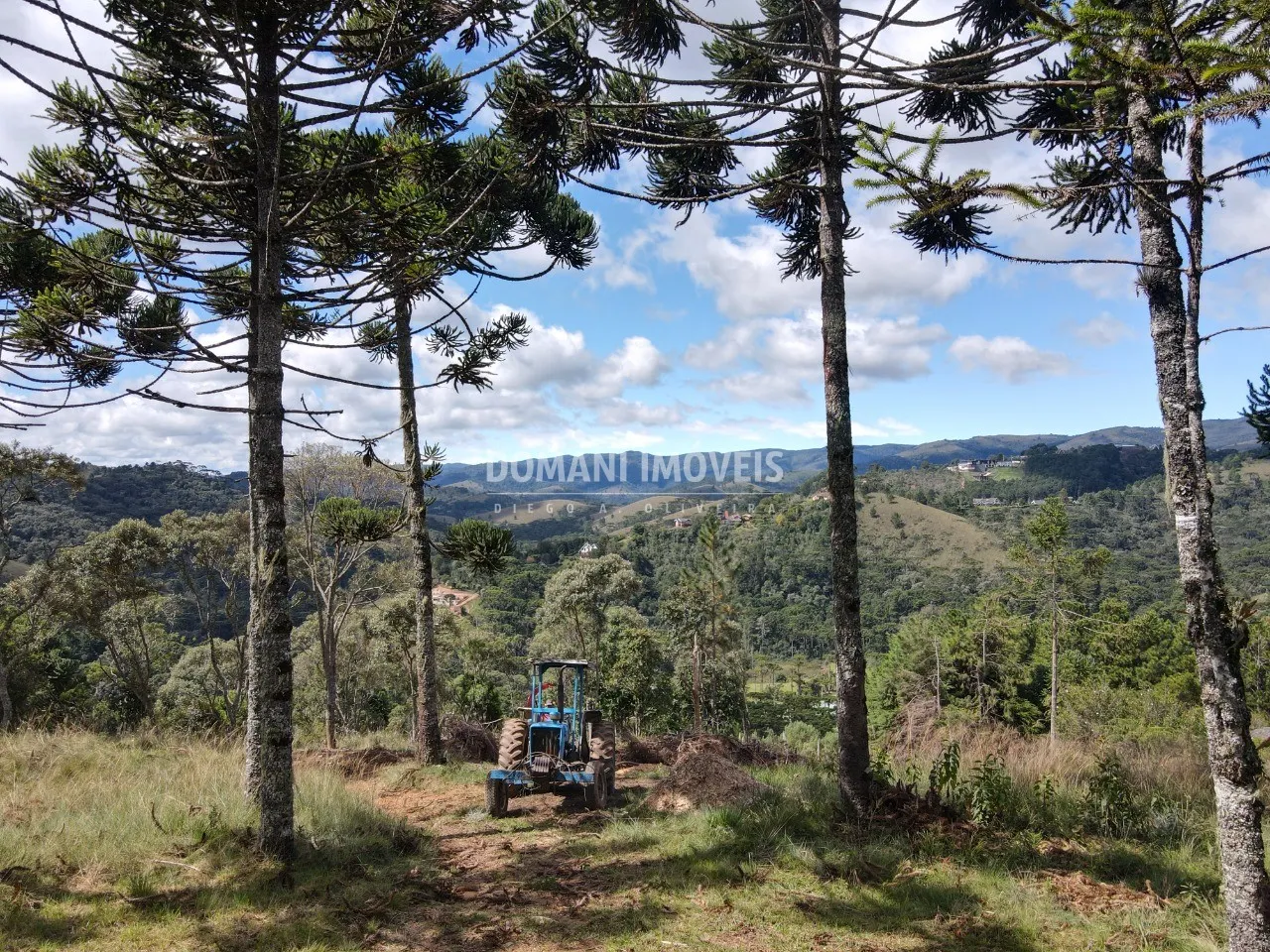 Plot for sale of 2,420 m² in Campos do Jordão, SP, Brazil