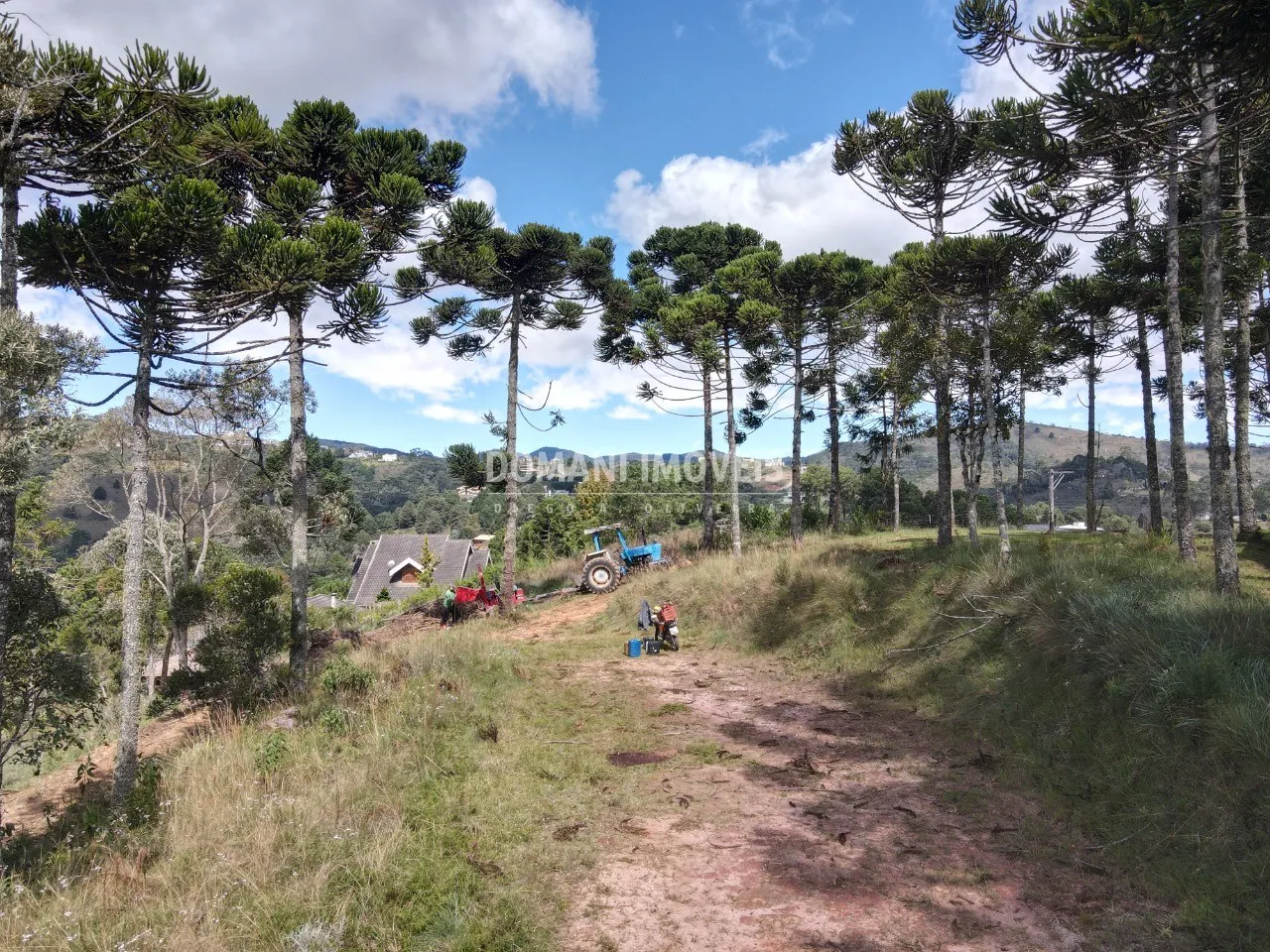 Plot for sale of 2,420 m² in Campos do Jordão, SP, Brazil