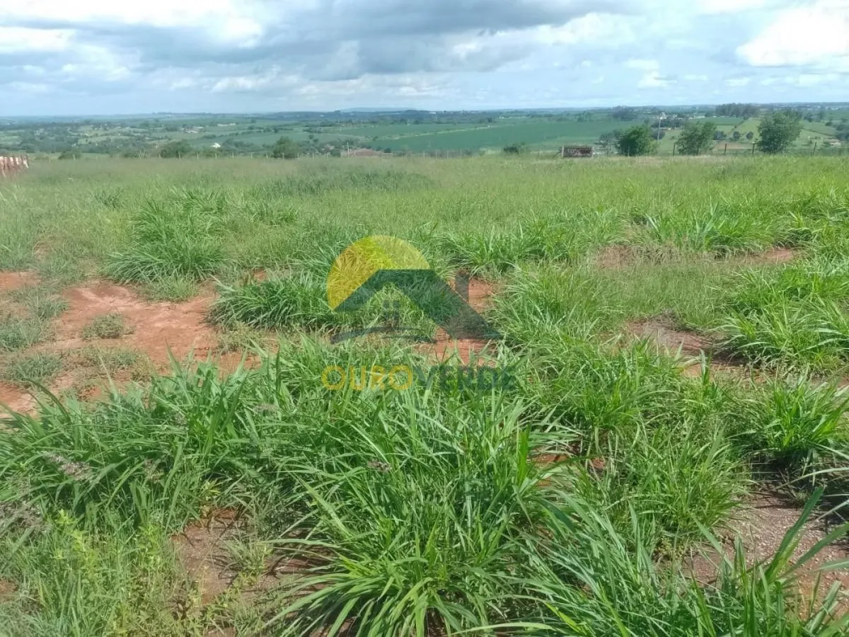 Sítio à venda de 10 ha em Porangaba, SP, Brasil