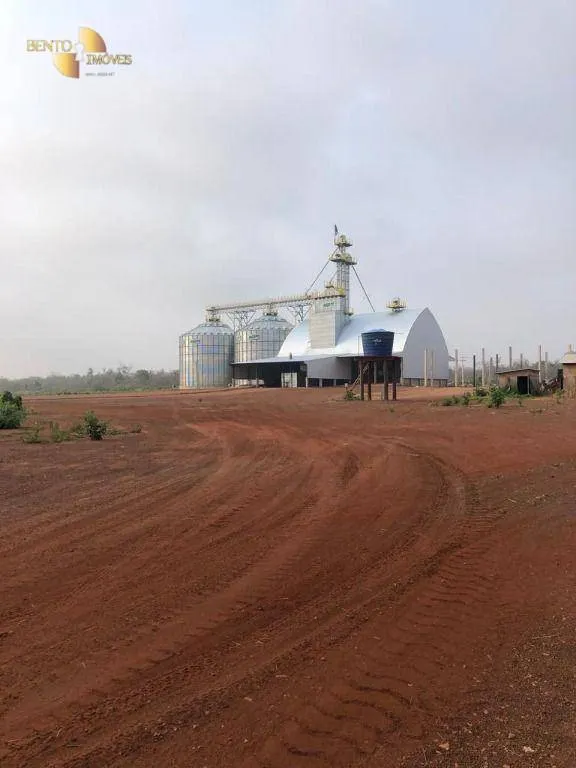 Fazenda à venda de 11.922 ha em Vila Bela da Santíssima Trindade, MT, Brasil