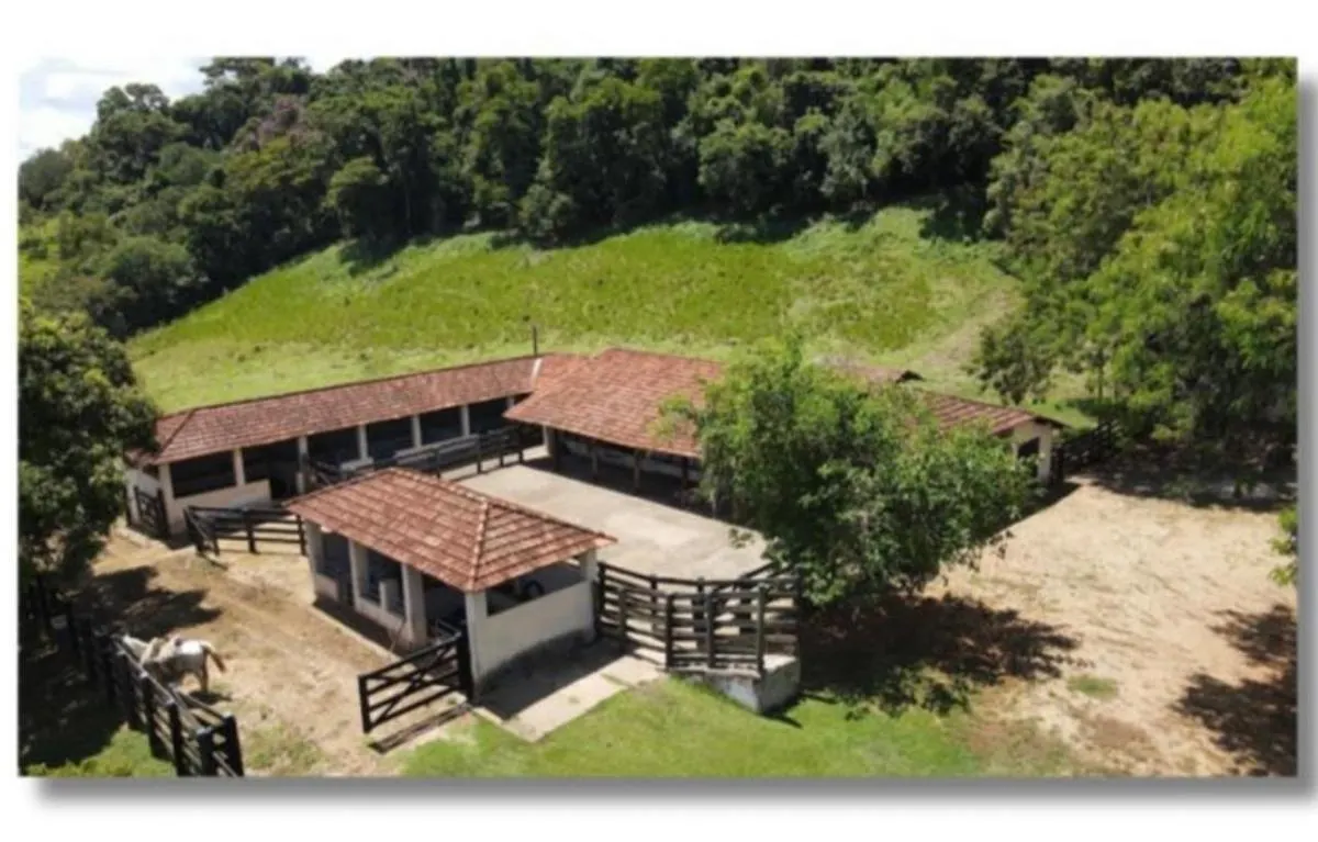 Fazenda à venda de 240 ha em Angatuba, SP, Brasil