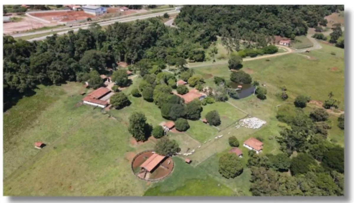 Fazenda à venda de 240 ha em Angatuba, SP, Brasil