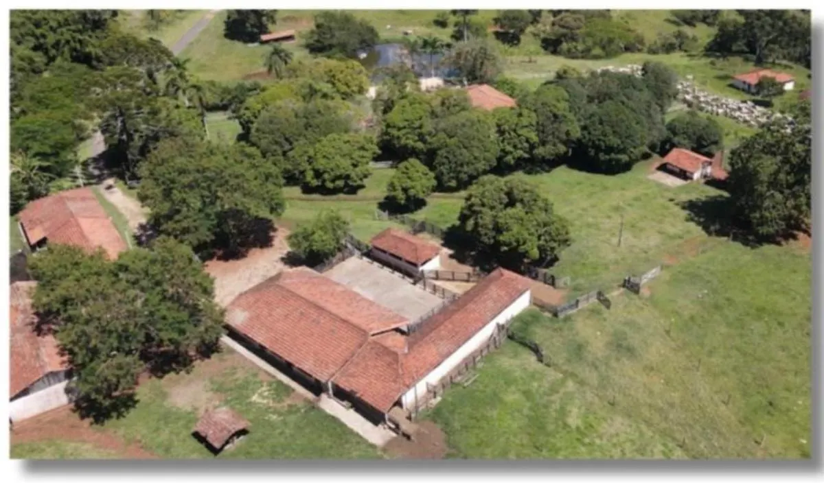 Fazenda à venda de 240 ha em Angatuba, SP, Brasil