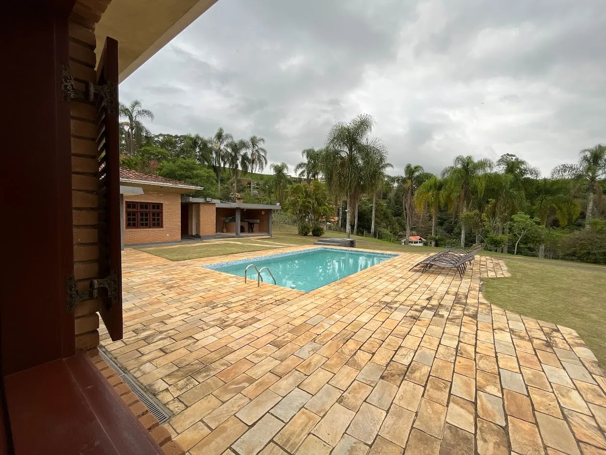 Chácara à venda de 1 ha em São José dos Campos, SP, Brasil