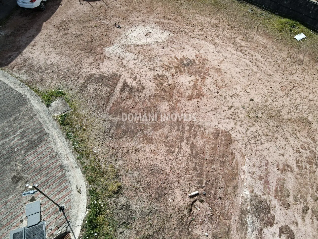 Terreno à venda de 350 m² em Campos do Jordão, SP, Brasil