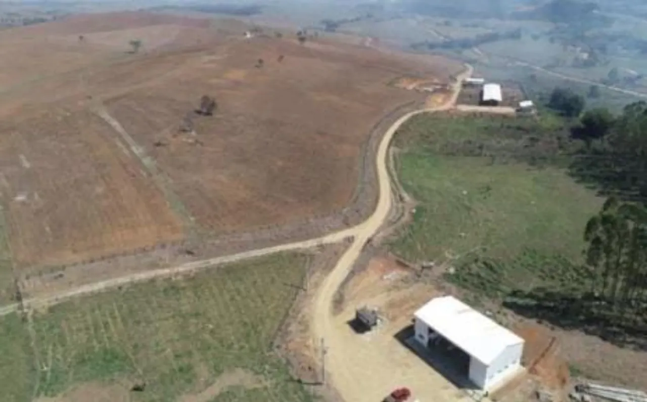 Fazenda à venda de 254 ha em Caçapava, SP, Brasil