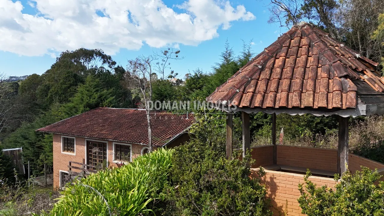 Casa à venda de 1.270 m² em Campos do Jordão, SP, Brasil