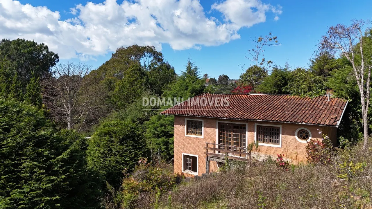 Casa à venda de 1.270 m² em Campos do Jordão, SP, Brasil