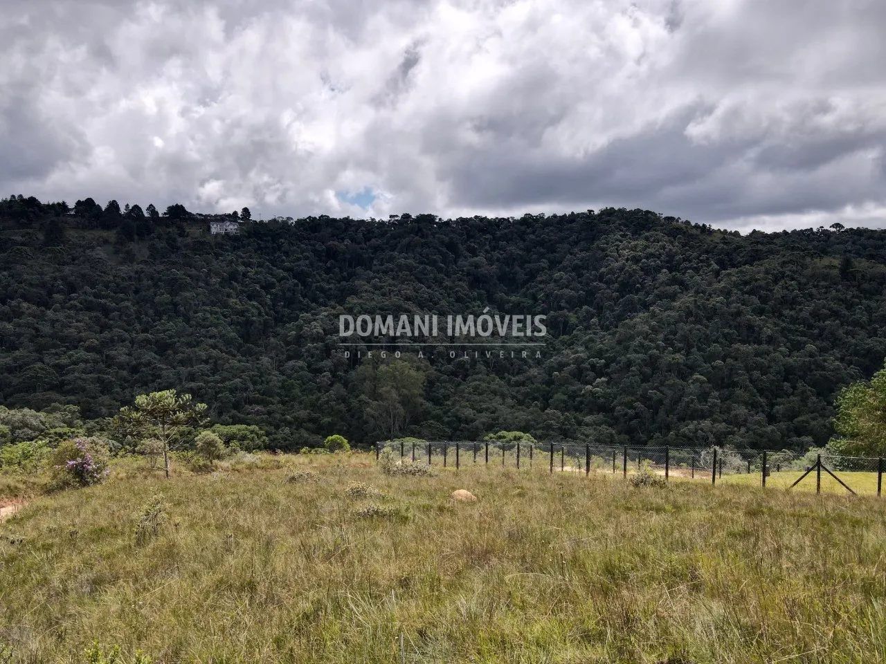 Plot for sale of 1,160 m² in Campos do Jordão, SP, Brazil