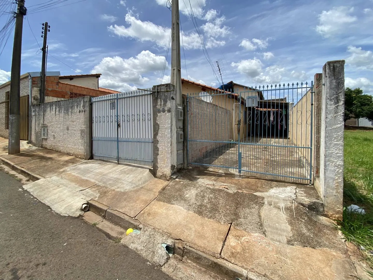 Casa à venda de 229 m² em Piraju, SP, Brasil