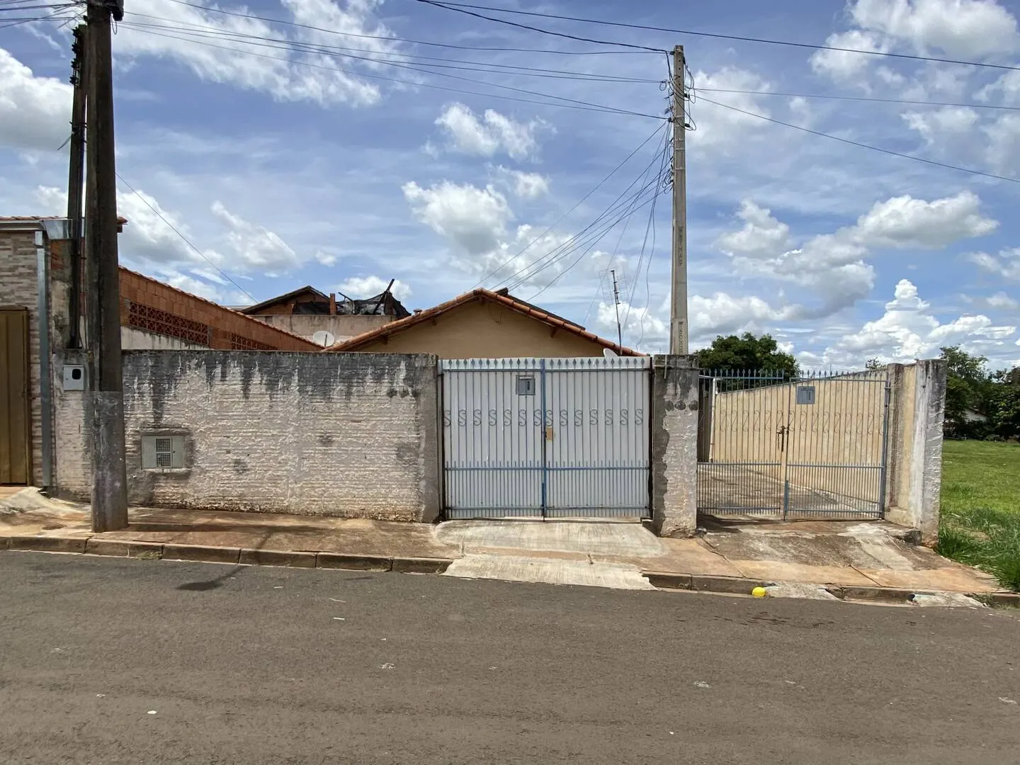 Casa à venda de 229 m² em Piraju, SP, Brasil