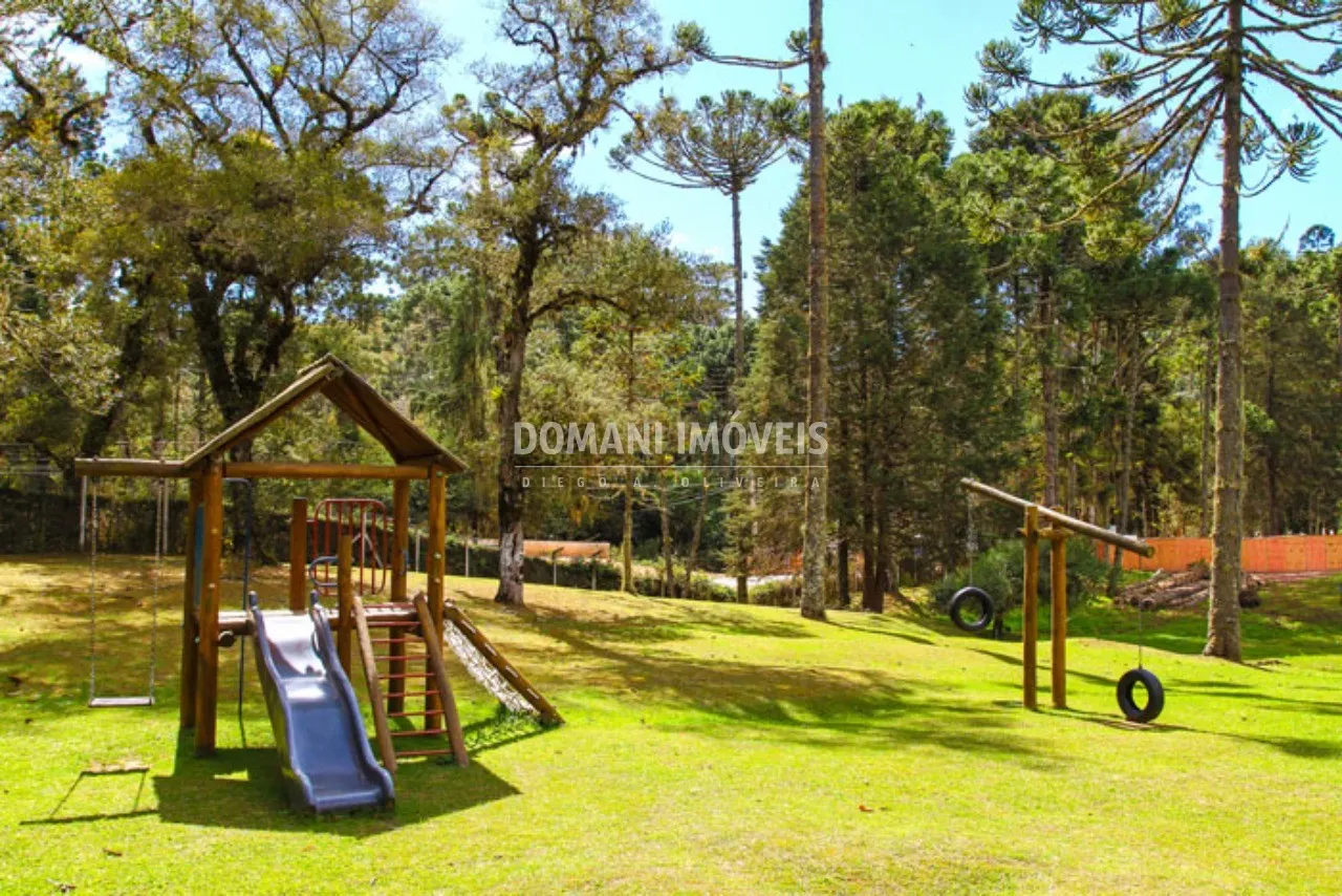 Terreno à venda de 3.200 m² em Campos do Jordão, SP, Brasil