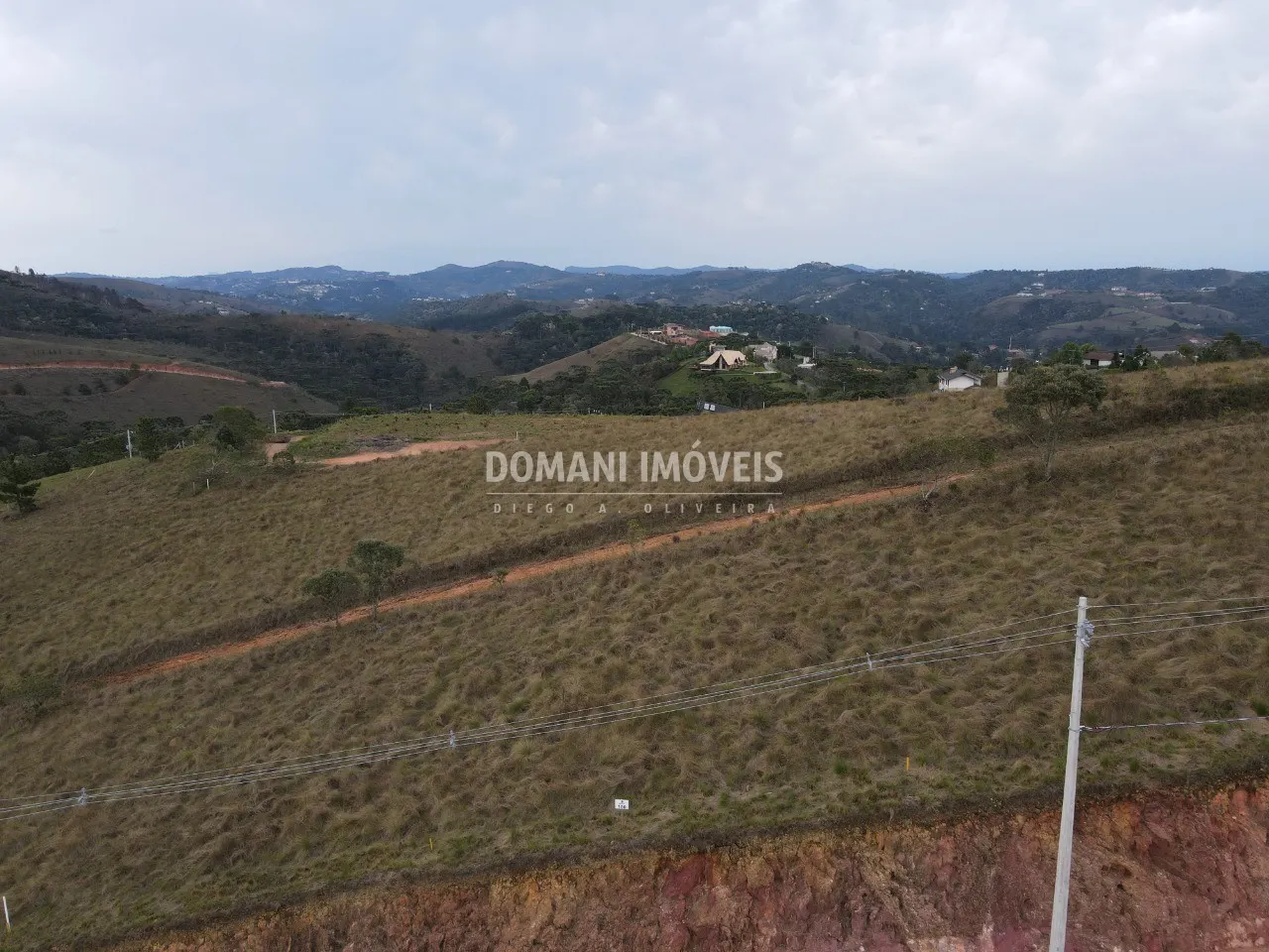 Terreno à venda de 3.200 m² em Campos do Jordão, SP, Brasil