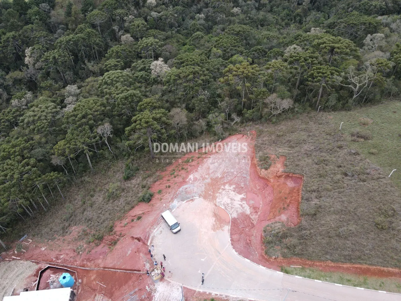Terreno à venda de 3.200 m² em Campos do Jordão, SP, Brasil