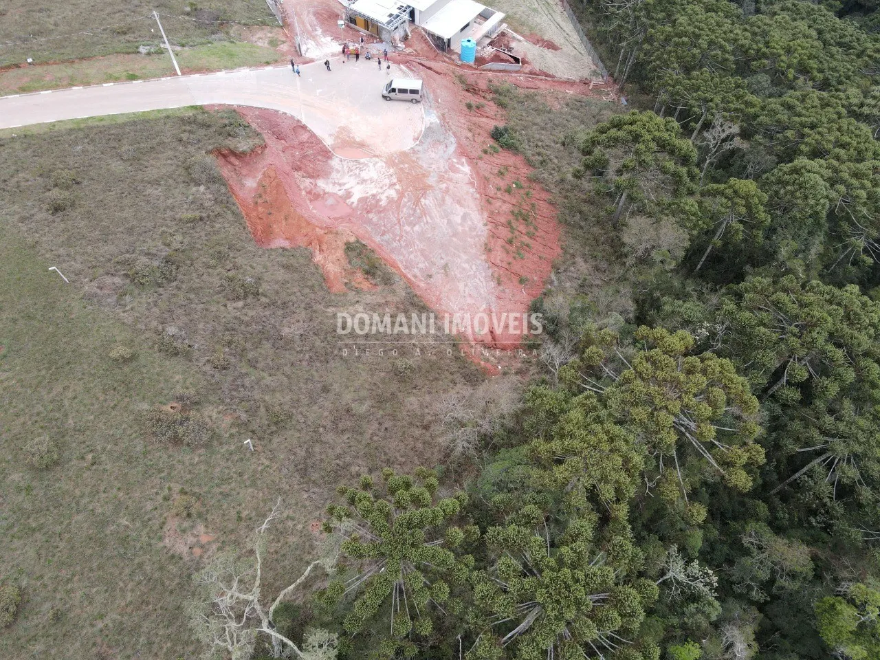 Terreno à venda de 3.200 m² em Campos do Jordão, SP, Brasil