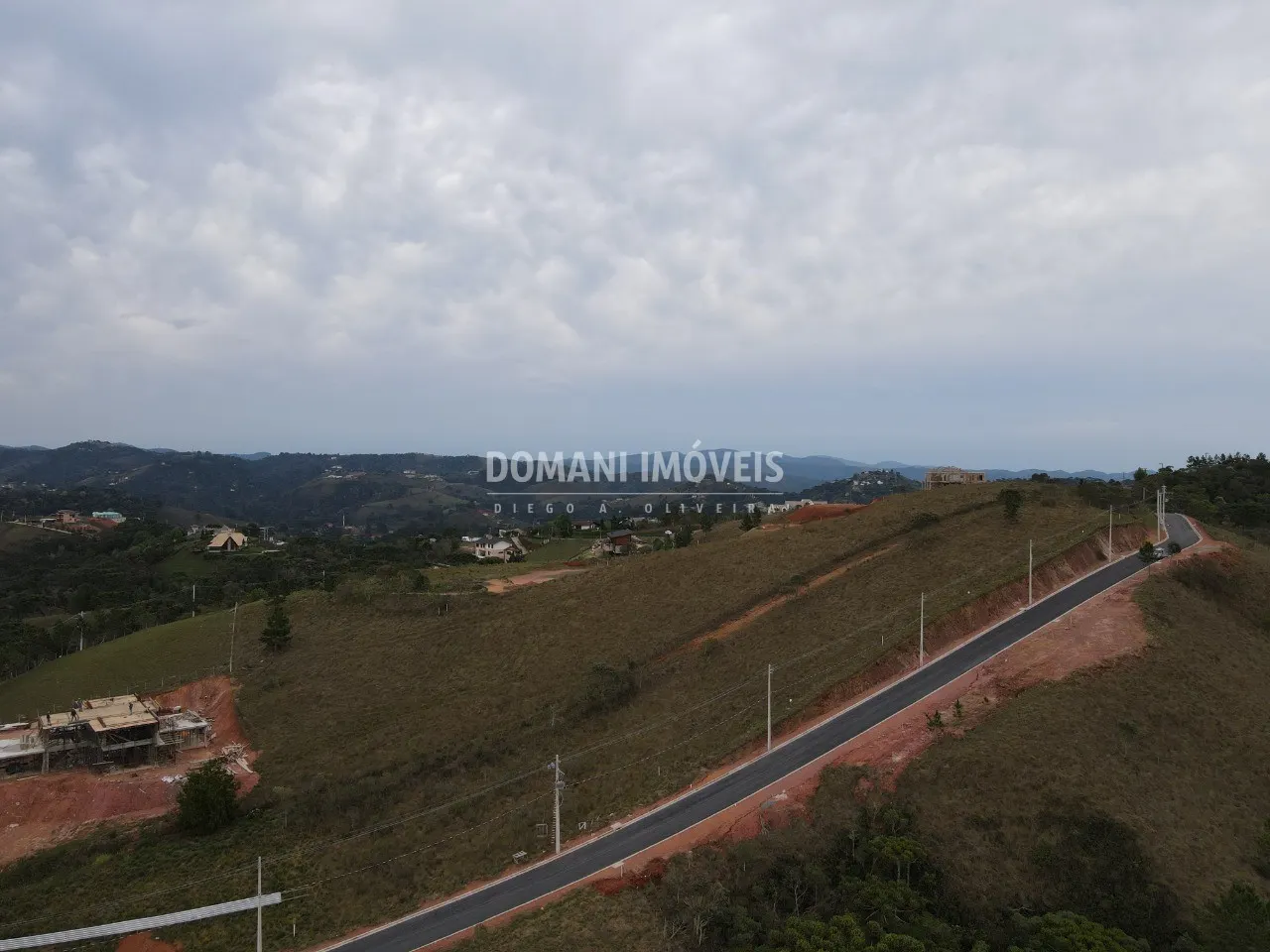 Terreno à venda de 3.200 m² em Campos do Jordão, SP, Brasil