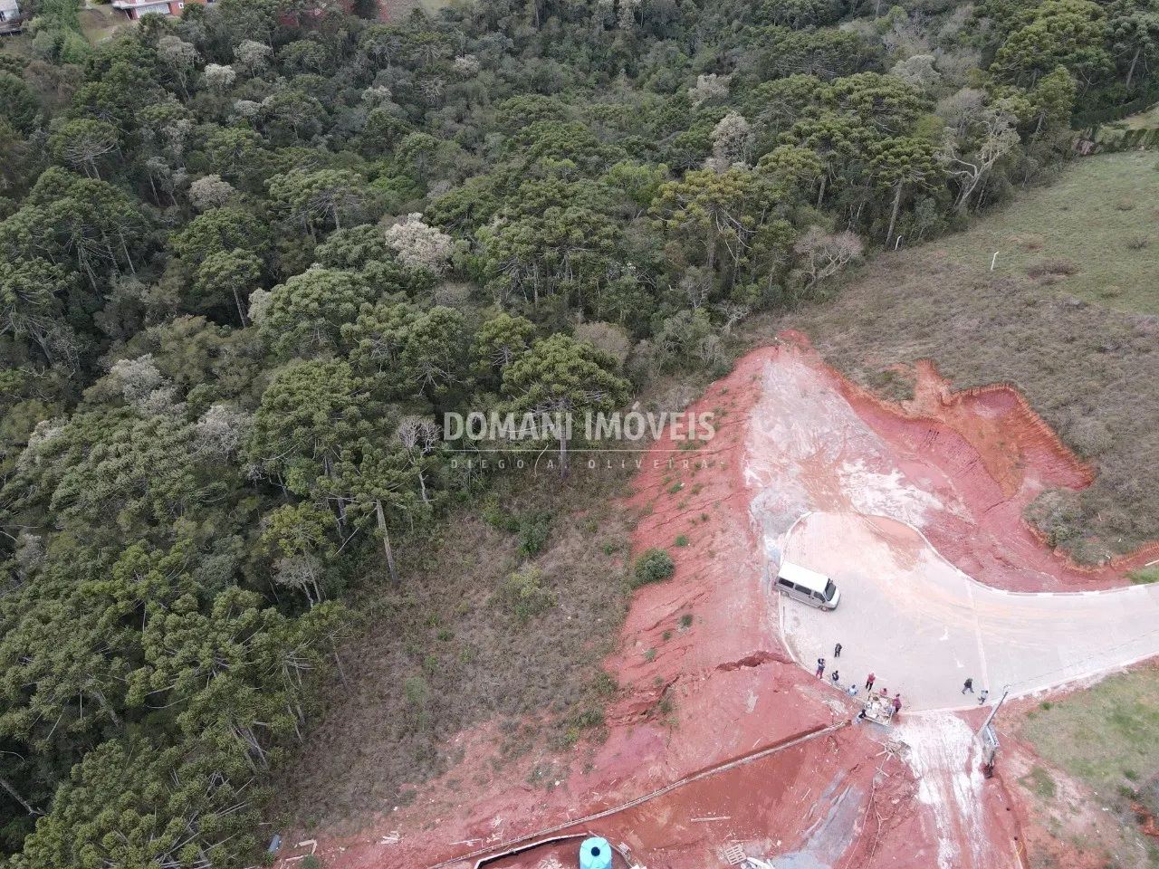 Terreno à venda de 3.200 m² em Campos do Jordão, SP, Brasil