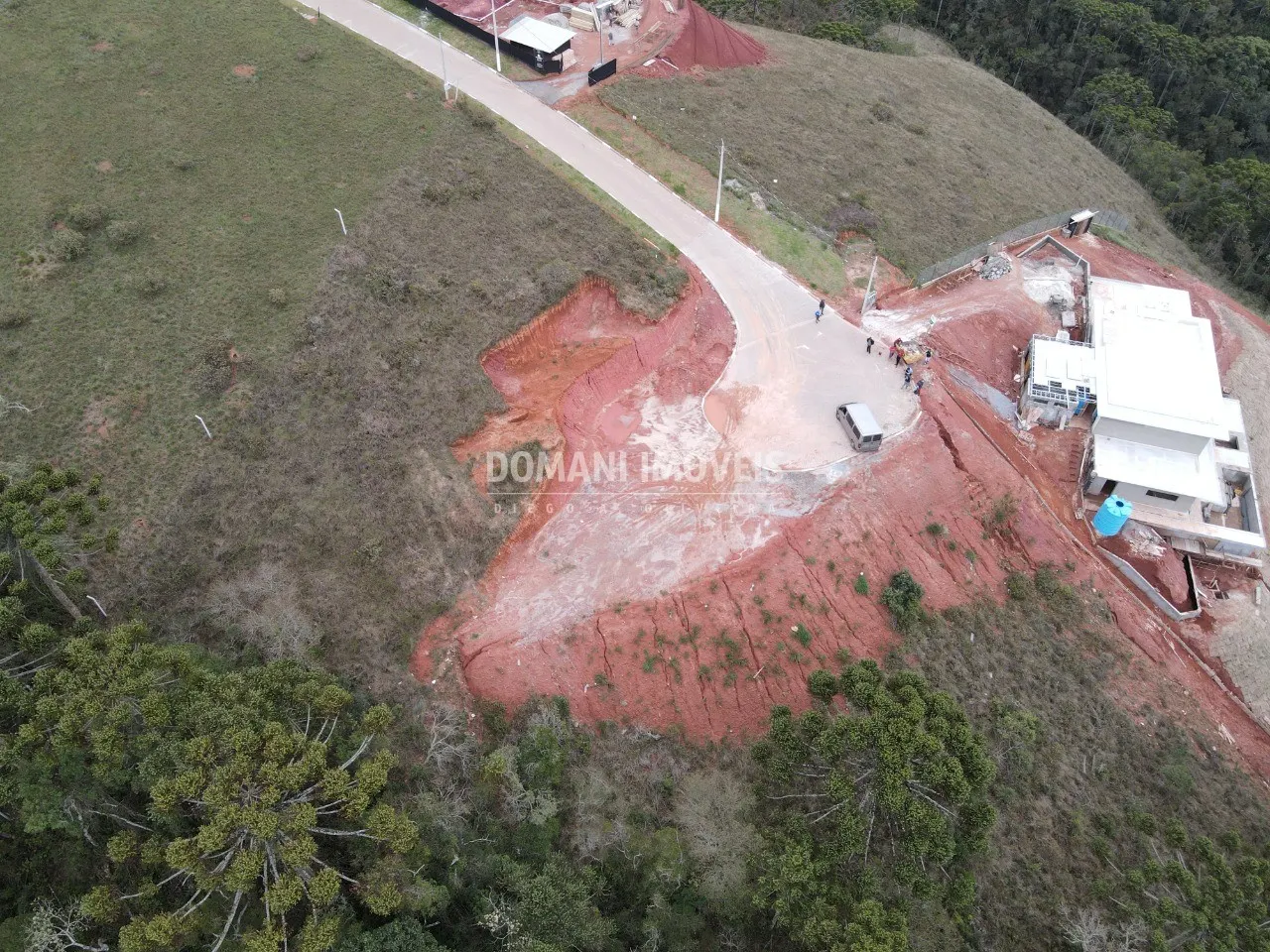 Terreno à venda de 3.200 m² em Campos do Jordão, SP, Brasil