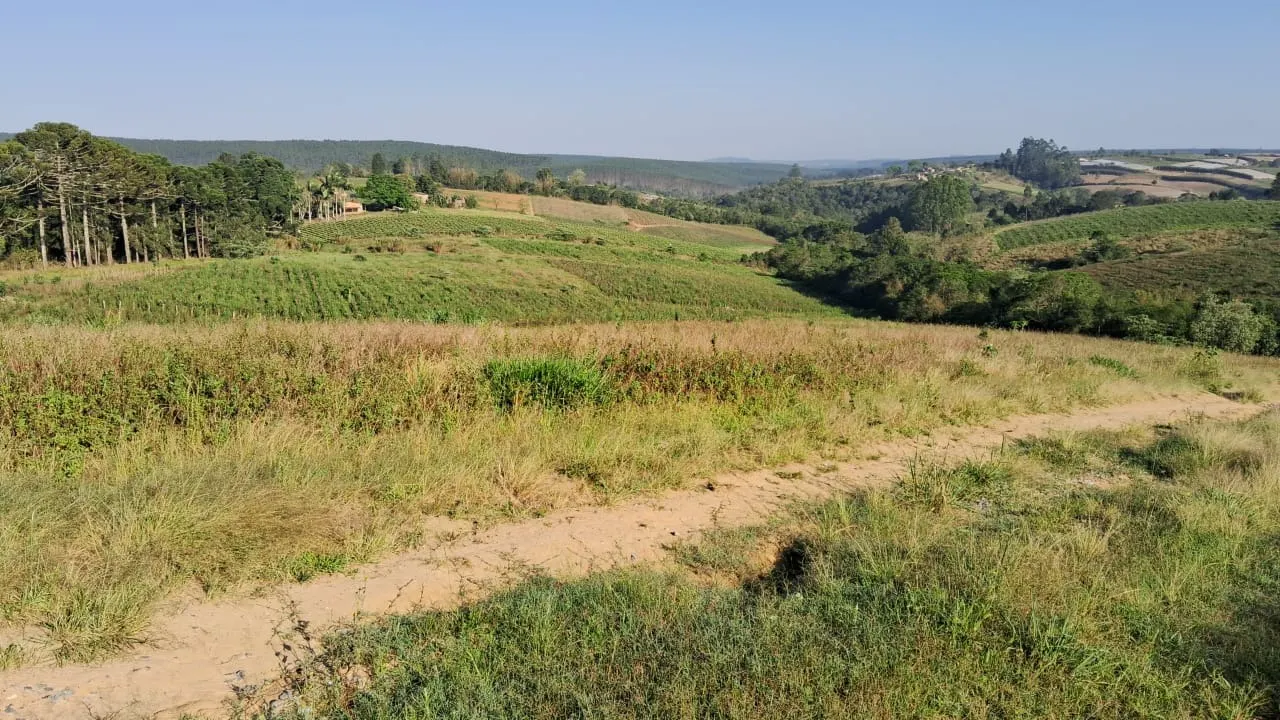 Sítio à venda de 24 ha em São Miguel Arcanjo, SP, Brasil