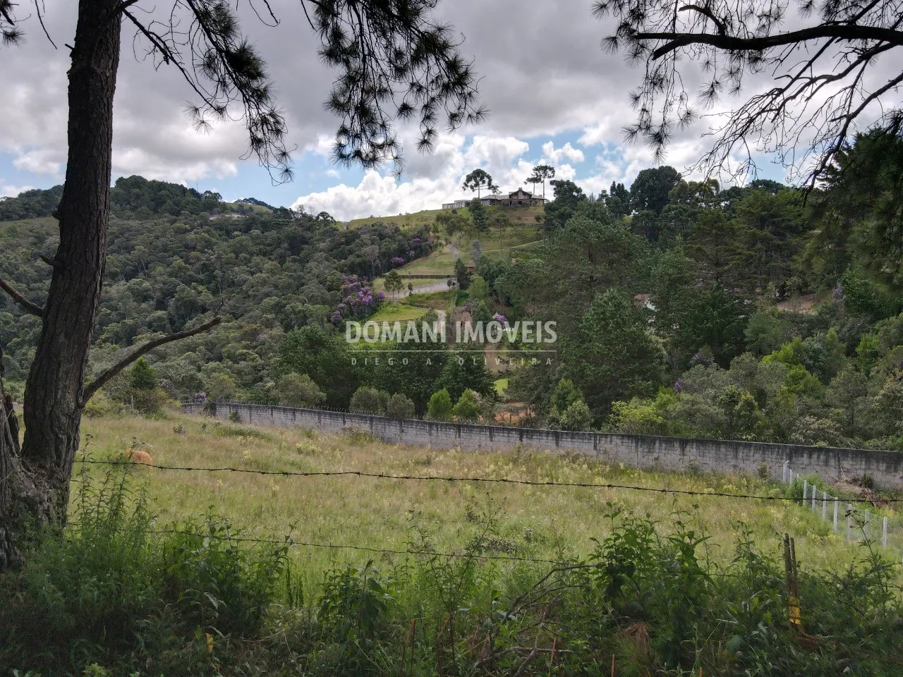 Terreno à venda de 1.340 m² em Campos do Jordão, SP, Brasil