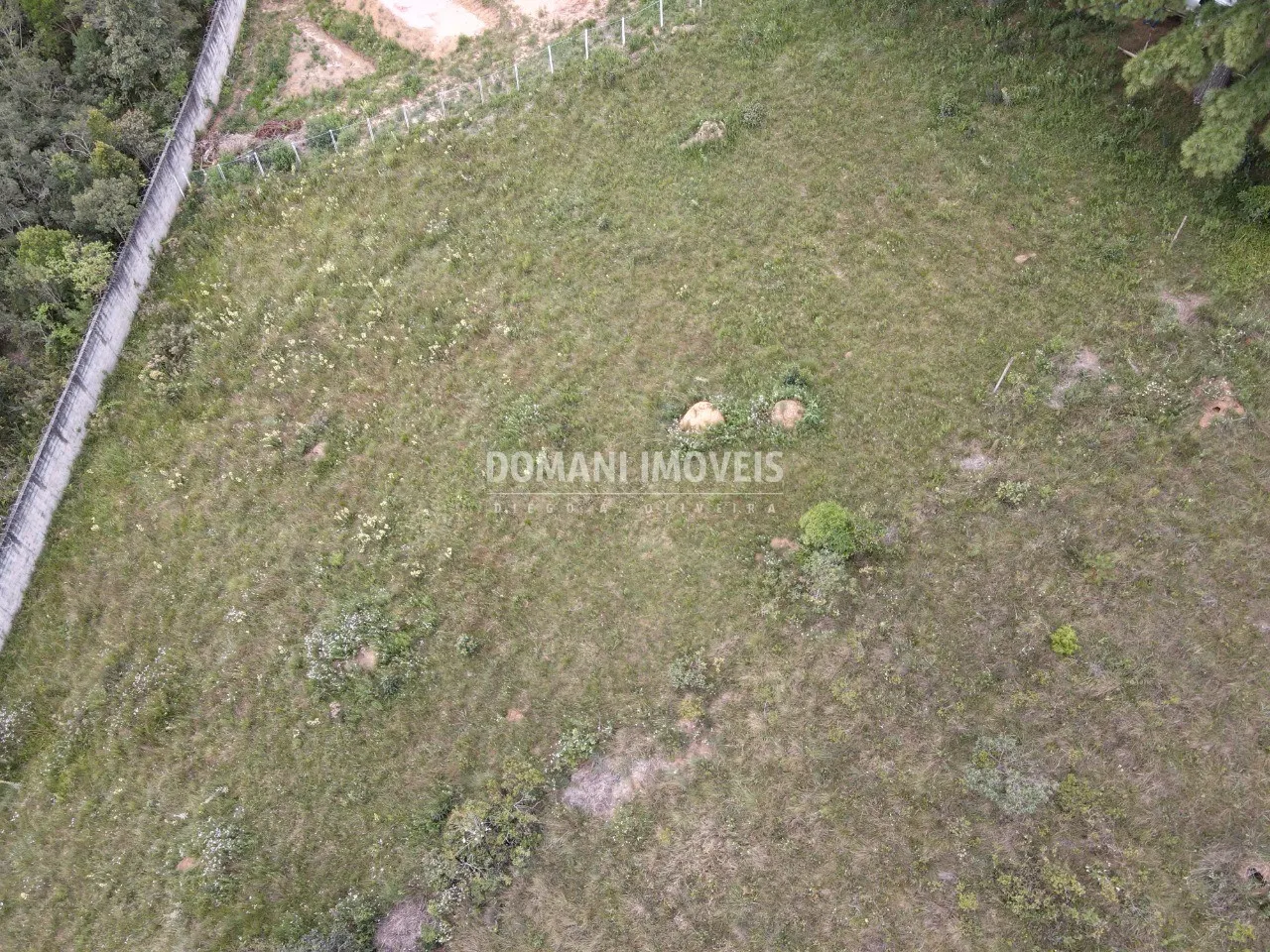 Terreno à venda de 1.340 m² em Campos do Jordão, SP, Brasil