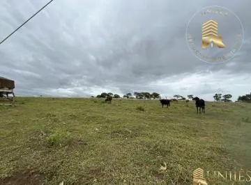 Sítio à venda e para Arrendar de 2 ha em Coromandel, MG, Brasil