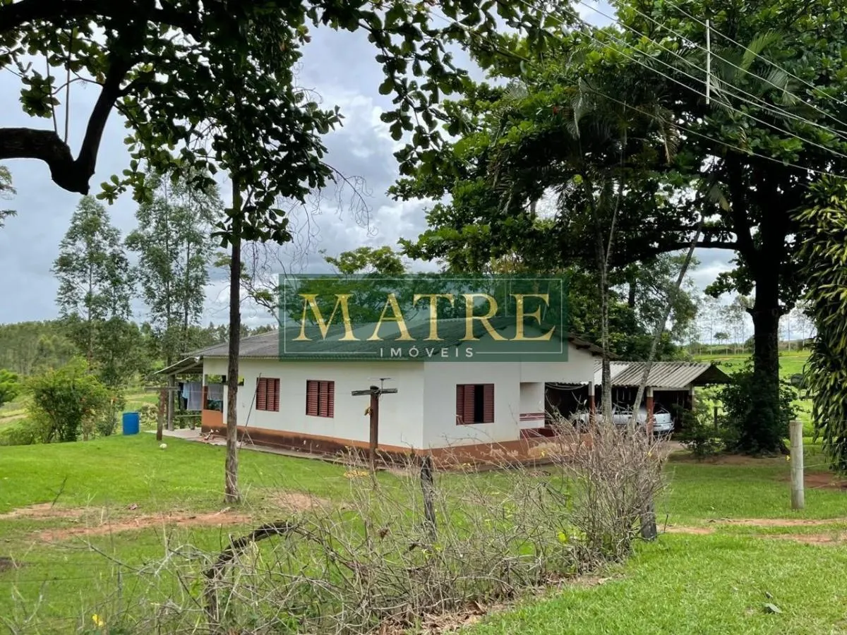 Fazenda à venda de 130 ha em Marília, SP, Brasil