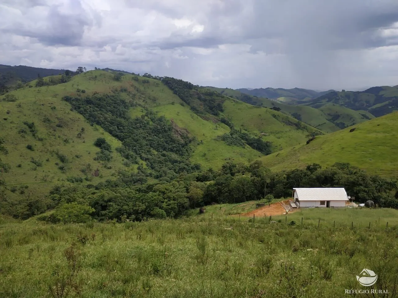 Terreno à venda de 2 ha em São José dos Campos, SP, Brasil