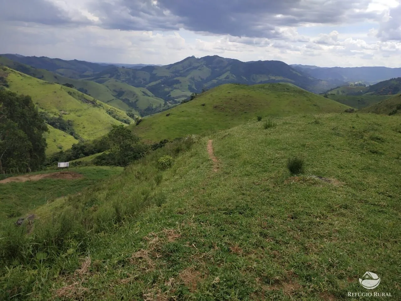 Terreno à venda de 2 ha em São José dos Campos, SP, Brasil