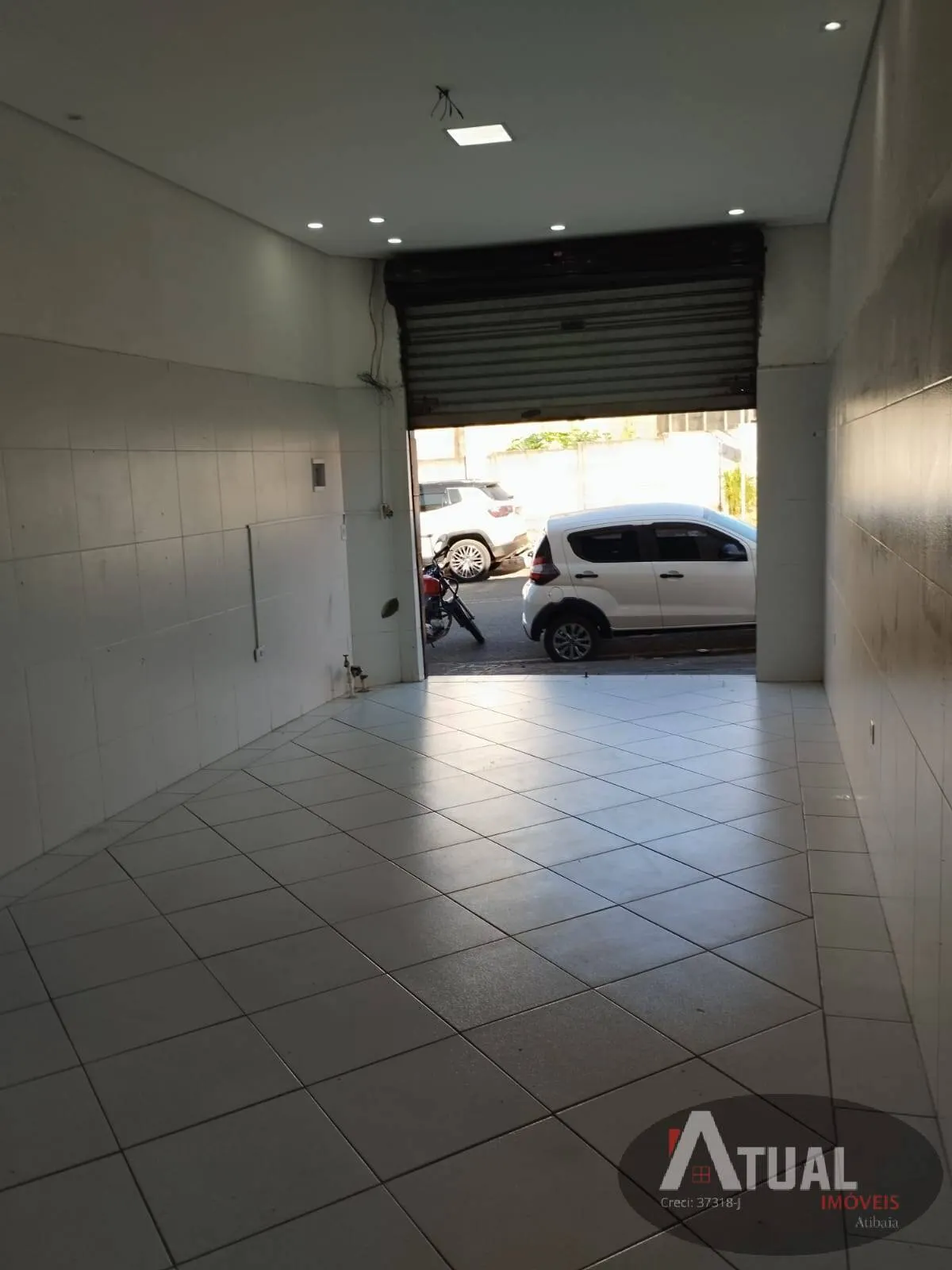 Comercial para Alugar de 60 m² em Atibaia, SP, Brasil