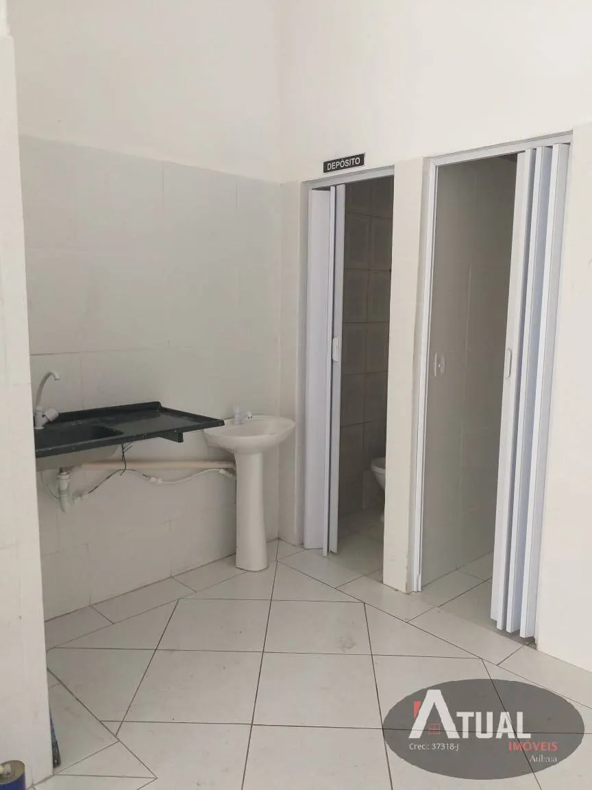 Comercial para Alugar de 60 m² em Atibaia, SP, Brasil