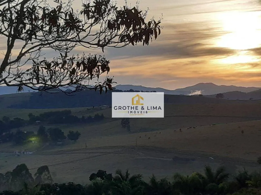 Chácara à venda de 2.000 m² em Paraibuna, SP, Brasil