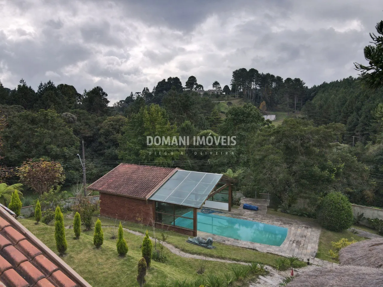 Casa à venda de 1.430 m² em Campos do Jordão, SP, Brasil