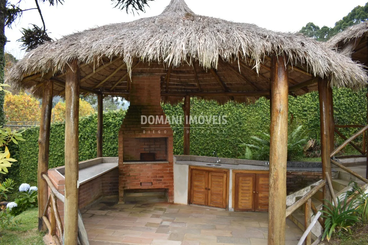 Casa à venda de 1.430 m² em Campos do Jordão, SP, Brasil