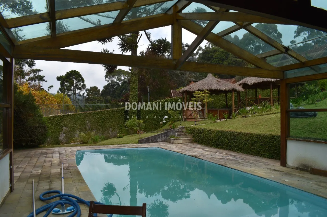 Casa à venda de 1.430 m² em Campos do Jordão, SP, Brasil