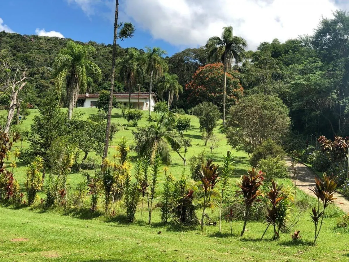 Sítio à venda de 6 ha em Itapecerica da Serra, SP, Brasil