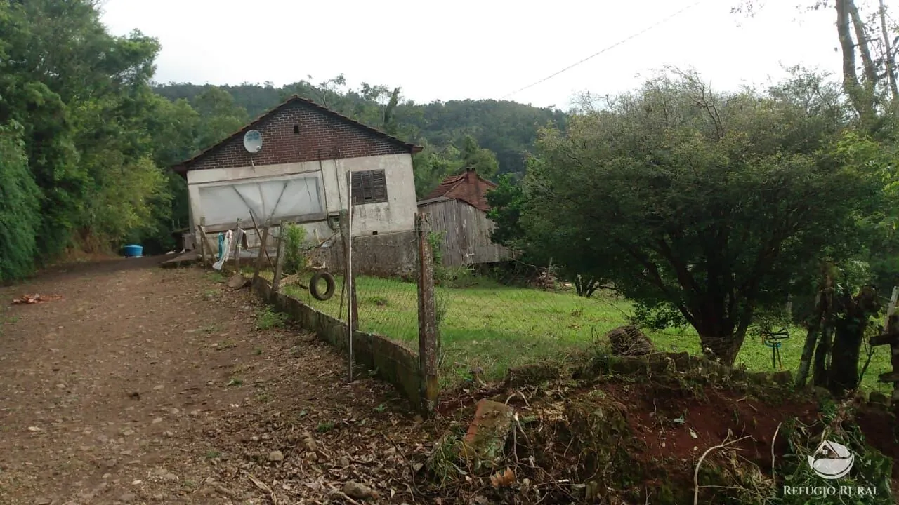 Sítio à venda de 9 ha em Santa Cruz do Sul, RS, Brasil
