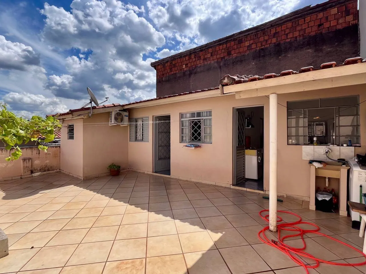 House for sale of 400 m² in Piraju, SP, Brazil