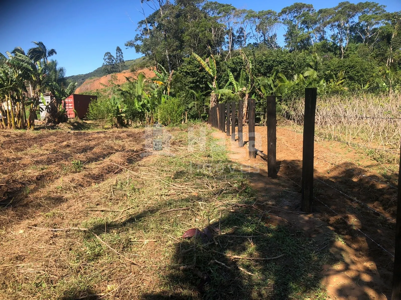 Fazenda à venda de 2.000 m² em Tijucas, SC, Brasil