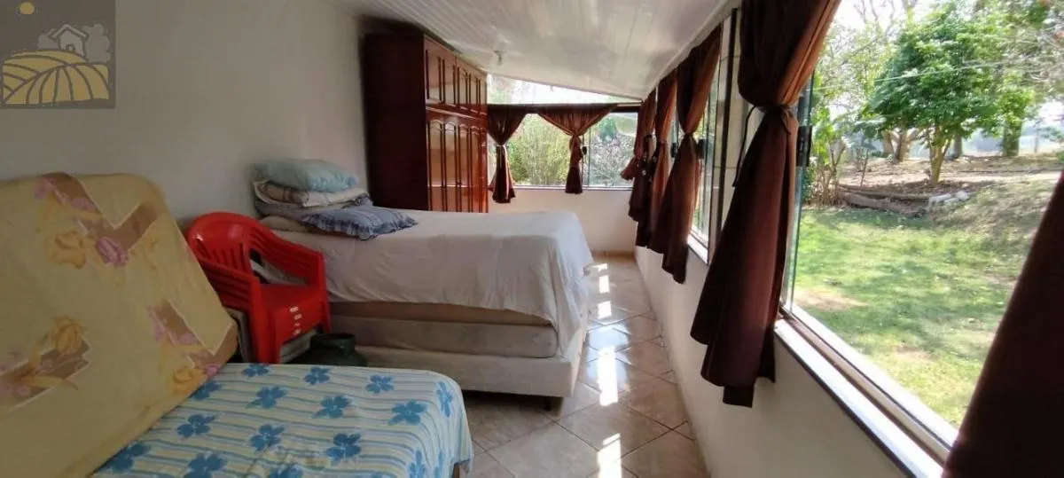 Small farm for sale of 18 acres in Sarapuí, SP, Brazil